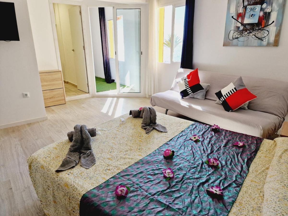 Daniel Beachfront, 2 Rooms Wifi Free Playa de las Américas Exterior foto