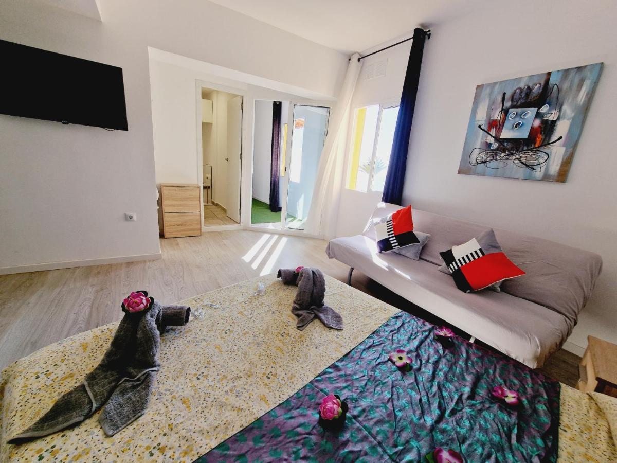 Daniel Beachfront, 2 Rooms Wifi Free Playa de las Américas Exterior foto